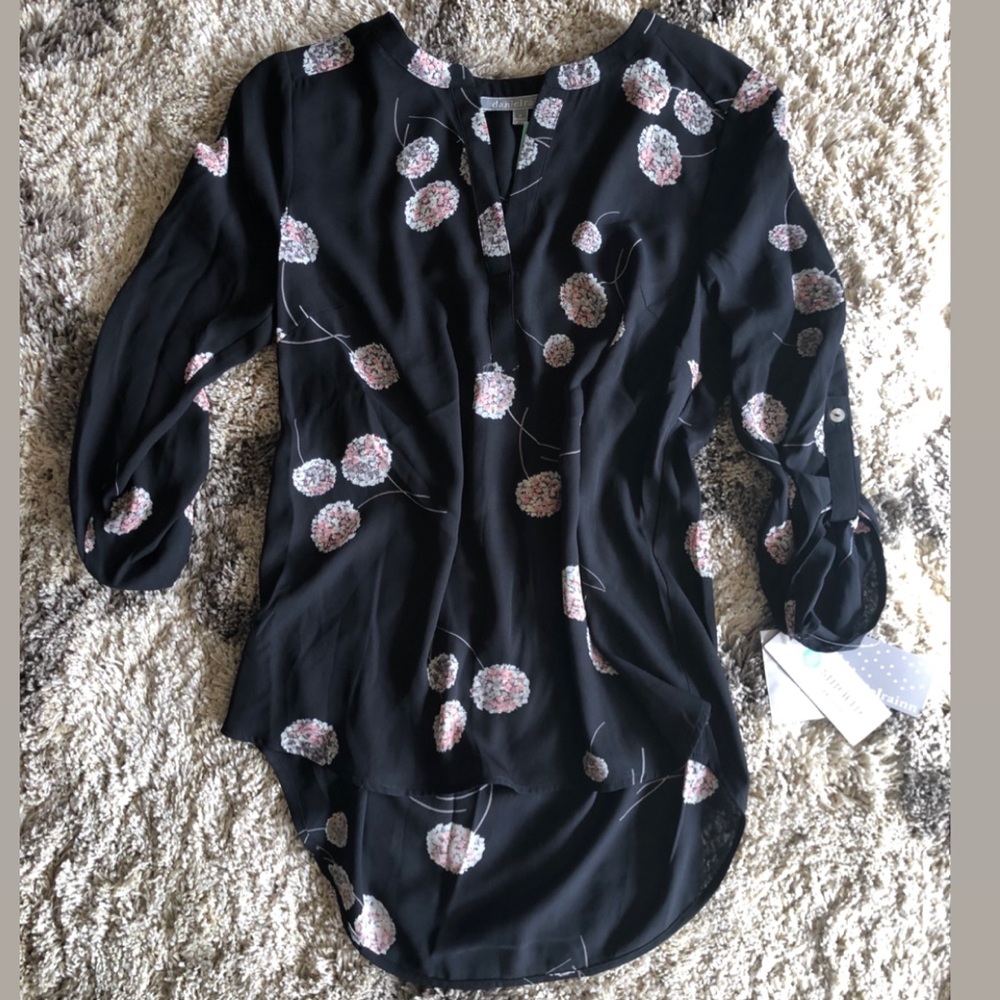 NWT Daniel Rainn Top